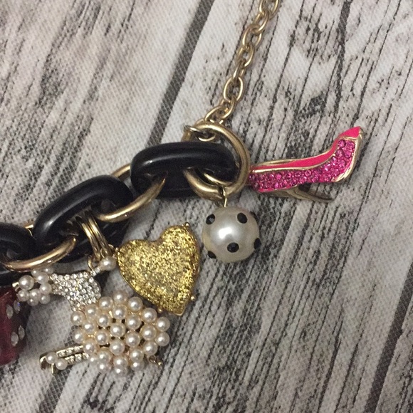 Very rare 🙌🙌❤️❤️ Retro statement necklace - Picture 3 of 8